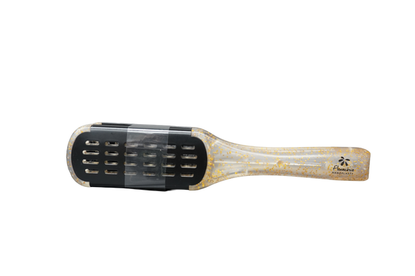 Pro Straightening Clamp Brush